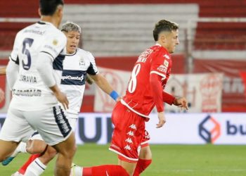 Gimnasia y Huracán necesitan ganar para subir