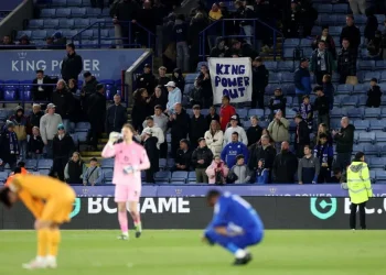 A diez años de ganar la Premier League, Leicester descendió a tercera