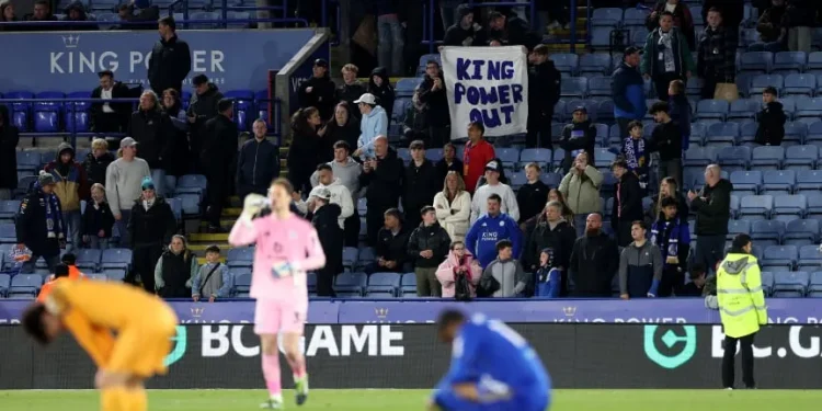 A diez años de ganar la Premier League, Leicester descendió a tercera