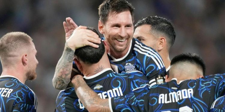 Argentina se floreó ante Zambia antes del Mundial