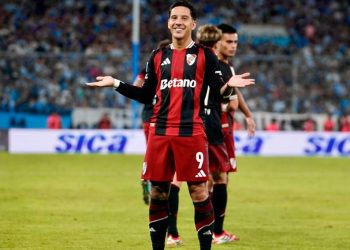 River le ganó a Racing en Avellaneda y estiró su buen momento