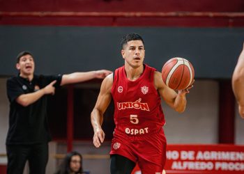 Unión venció a San Martín y se queda en la Liga Nacional de Básquet
