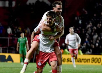 Argentinos Jrs y Lanús se miden por los 8vos del Apertura