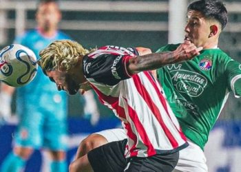 Barracas Central intentará seguir con chances en Chile