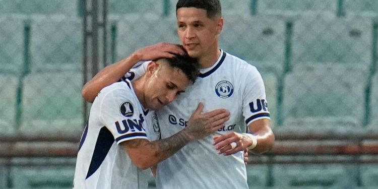 Independiente Rivadavia sigue imparable