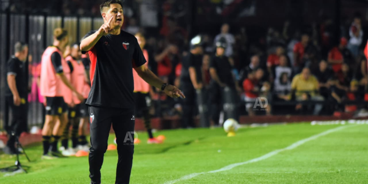 Colón sale al mercado de pases: ¿Qué busca Medrán?