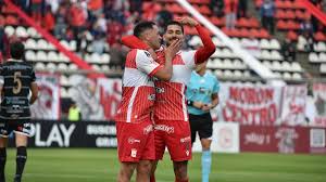 Morón venció a Estudiantes y por ahora es líder junto a Bolívar