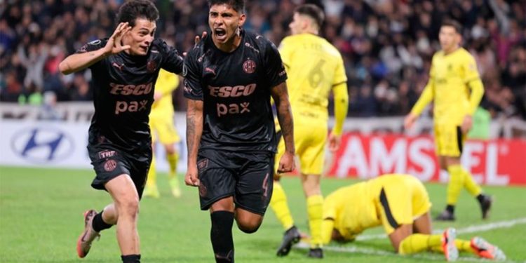 Platense empató ante Peñarol por la Libertadores