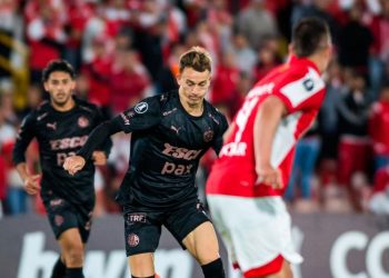 Platense cayó ante Santa Fe y se le escapó la clasificación anticipada a los octavos