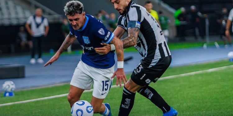 Racing perdió ante Botafogo y tiene un pie fuera de la Sudamericana