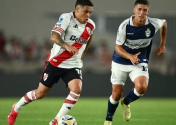 River recibe a Gimnasia en busca del pase a semis