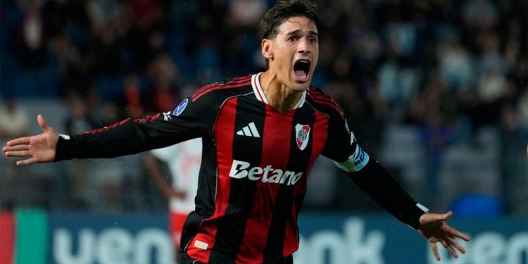 River sumó un triunfazo ante Bragantino en Brasil