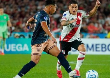 River pone en juego el liderazgo del grupo ante Carabobo en Venezuela