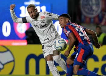 San Lorenzo se enfrenta con el Santos, en un duelo clave por la clasificación