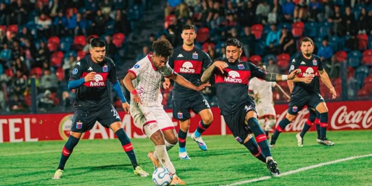 Tigre visita a América de Cali soñando con los octavos