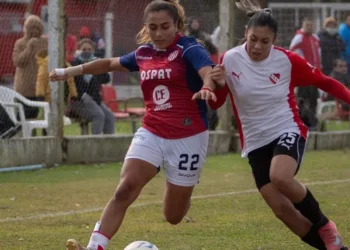 Unión no lo supo aguantar y empató con Independiente