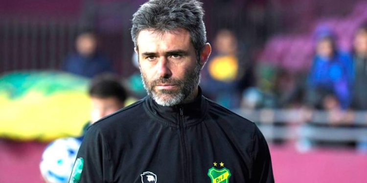 Defensa y Justicia confirmó el regreso de Julio Vaccari 