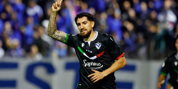 Vélez venció a Gimnasia y Tiro y avanzó en la Copa Argentina